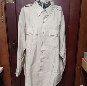 Riverside tan long sleeve work shirt 2 pockets neck size 19.5